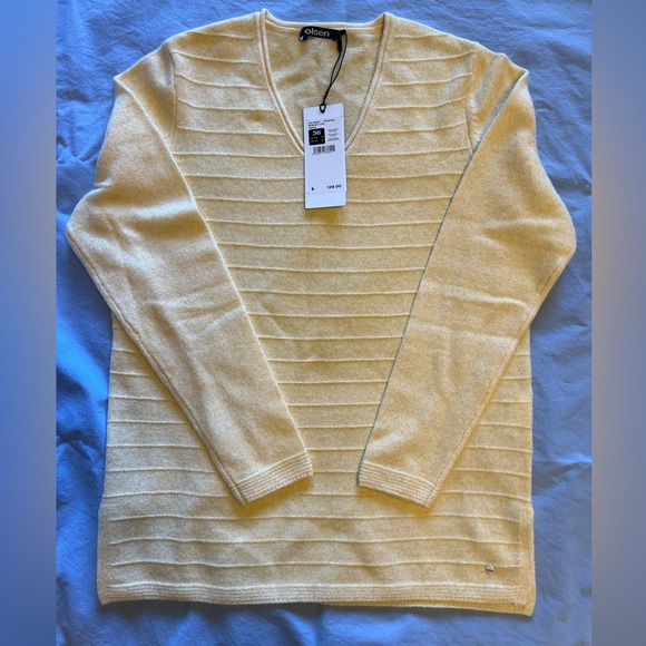 All brand new clothes for 50% off - Picture 7 of 8